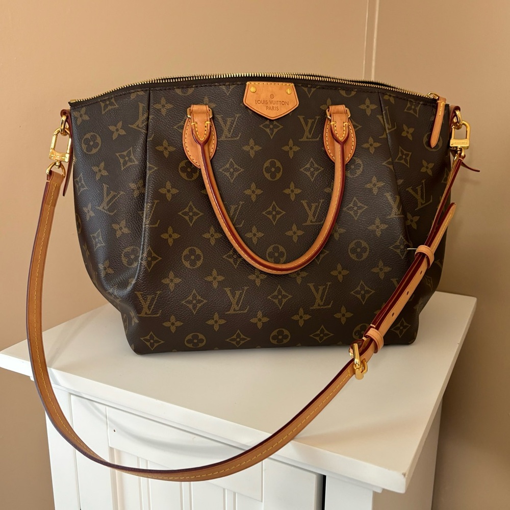 LV Monogram Turenne MM